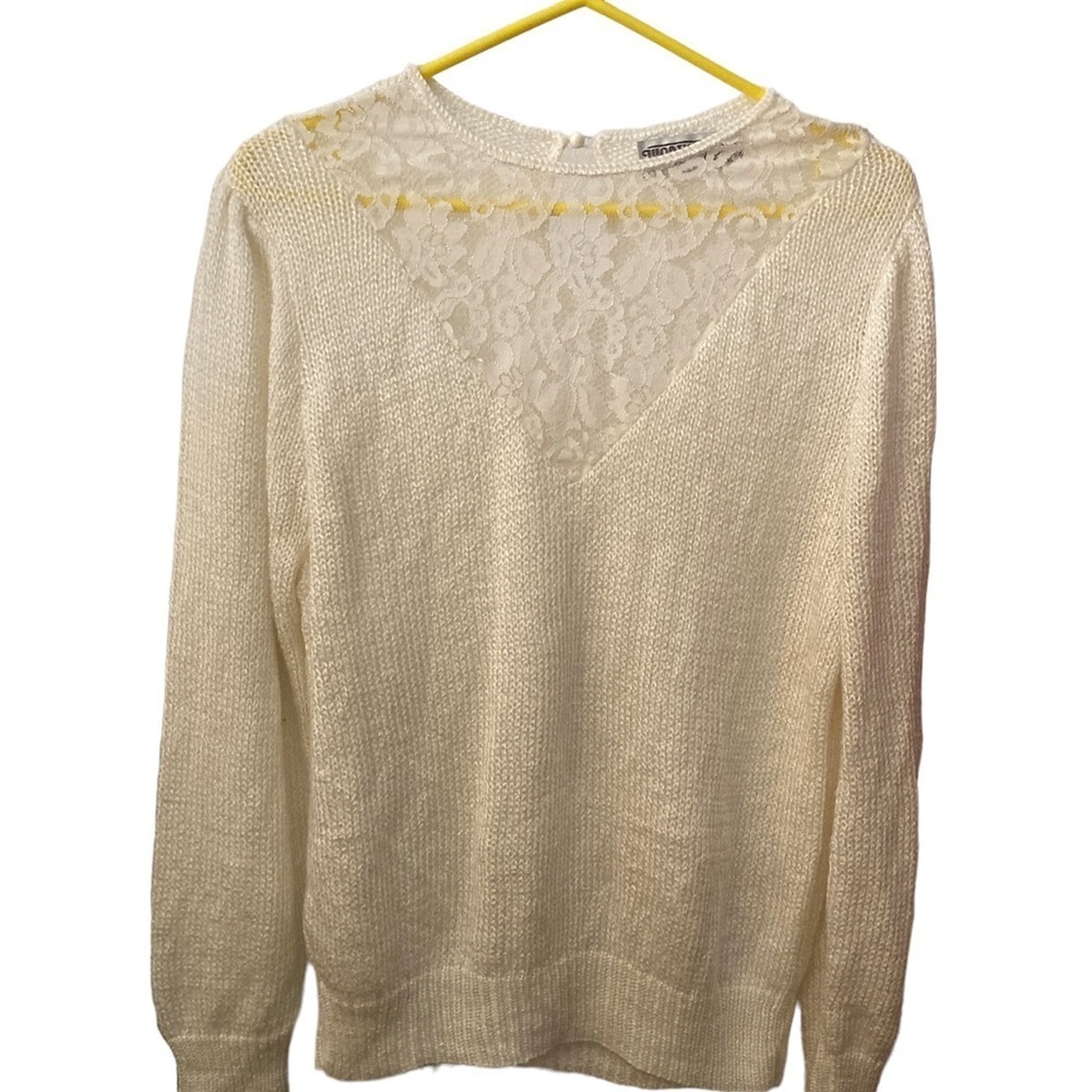Worthington Off White Knitted Sweater Fit Medium to large